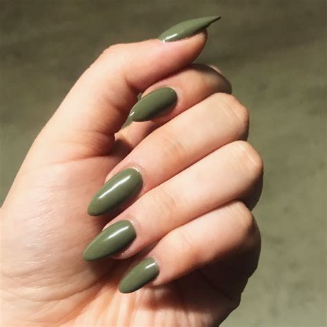 olive green tip nails